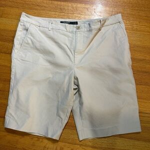 Lauren Ralph  Women's  Cotton Shorts Size 16 (a2